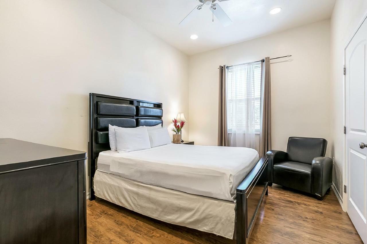 Spacious 3Br/2.5Bath Condo In Great Location New Orleans Exterior photo